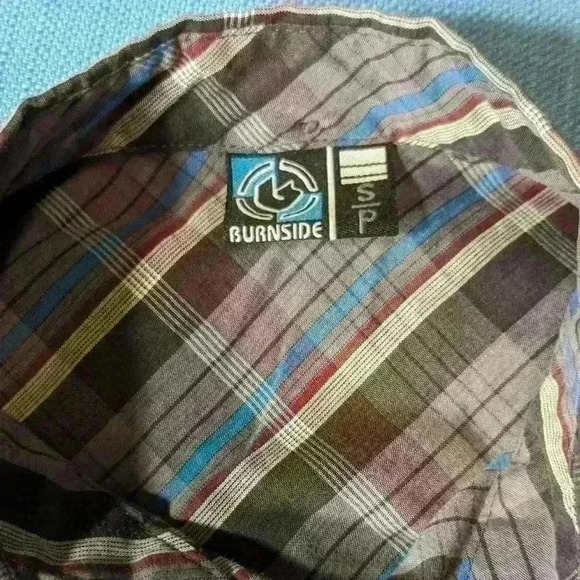 Burnside Button  Down T-Shirt - Size Small - Picture 2 of 3